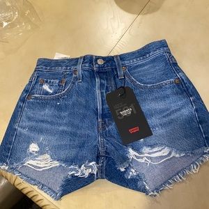 Levi’s shorts